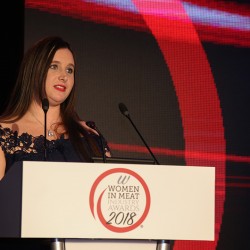 Previous Meat Management editor Emily Ansell Elfer addressing guests.